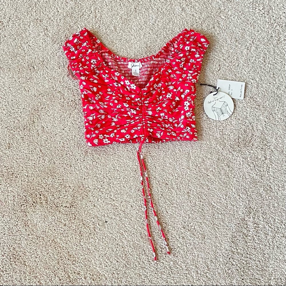 Japna Red Flower Print Scrunch Top